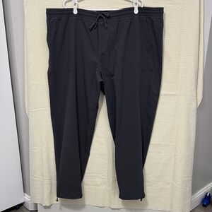 Eddie Bauer Men's Charcoal Joggers